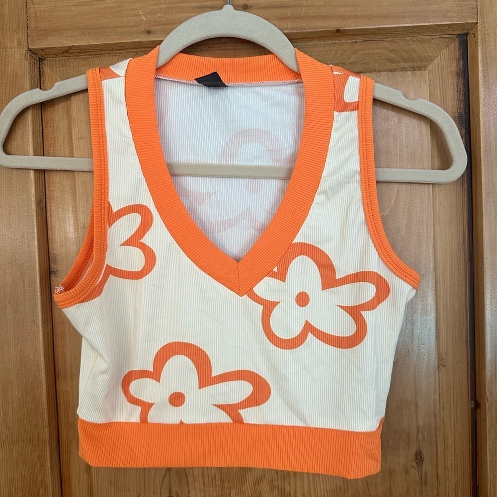 Shein Floral Orange and White Crop Top Size XS NWOT Baddie Fairycore